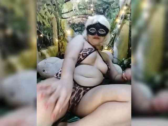SexyHeaven69 webcam