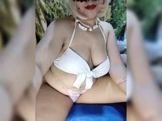 SexyHeaven69 webcam