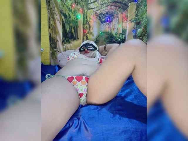 SexyHeaven69 webcam