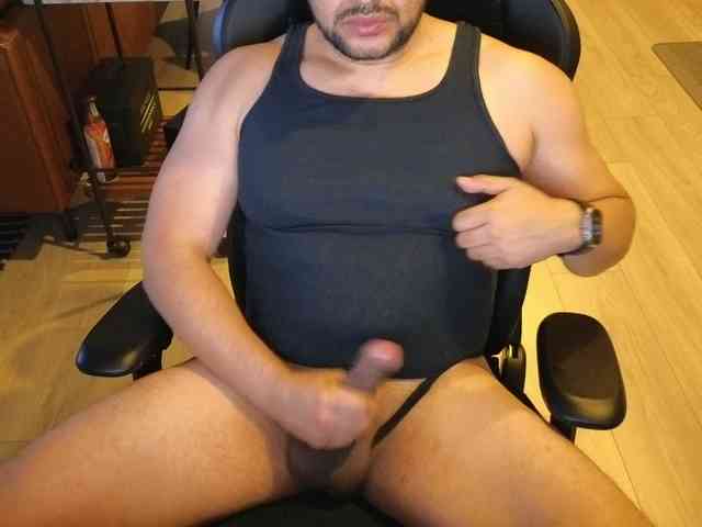 HungLatino11