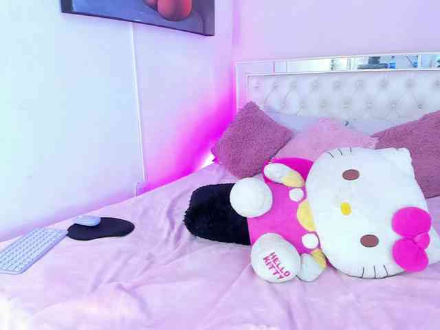 Model: Candace-Hill1