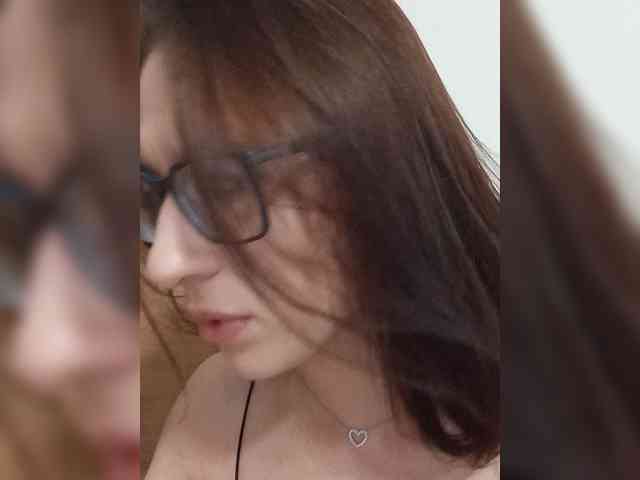 Lanochkakiss webcam