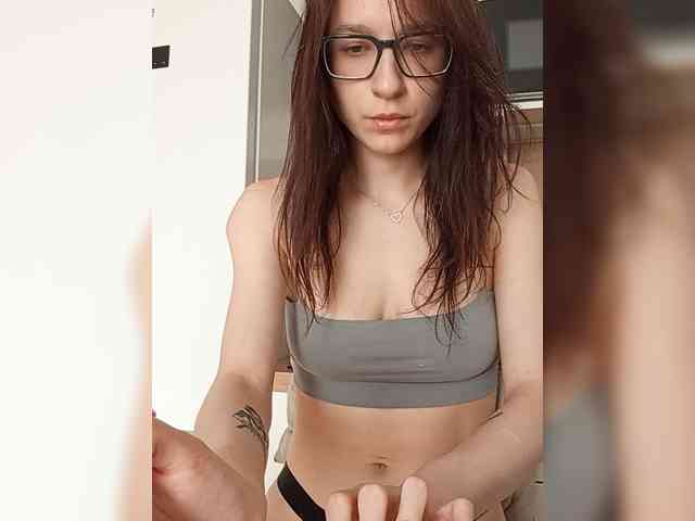 Lanochkakiss webcam