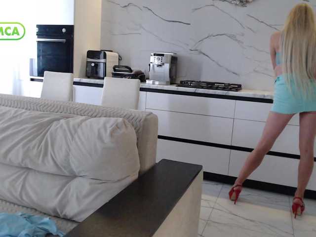 Elsa77 live webcam show
