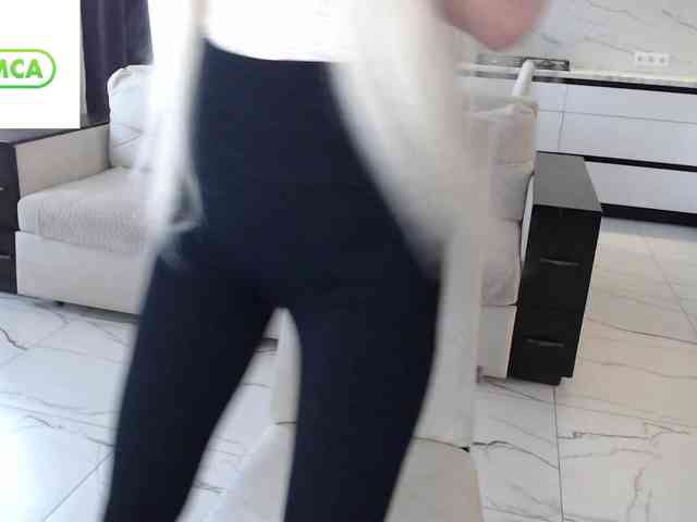 Elsa77 webcam