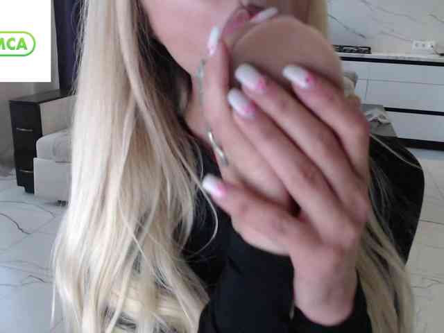 Elsa77 webcam