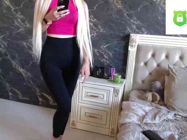 Elsa77 webcam