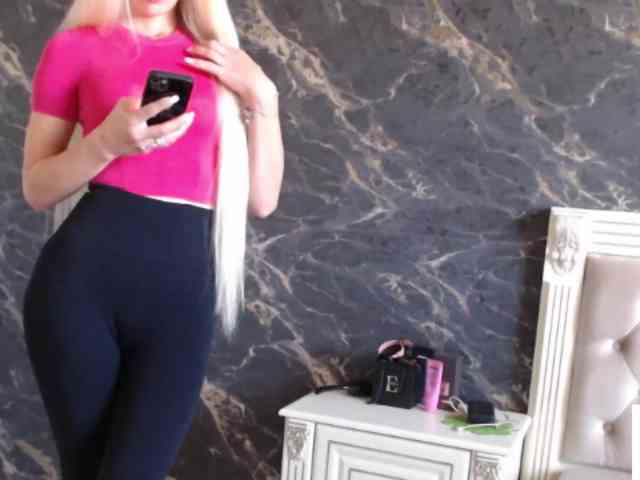 Elsa77