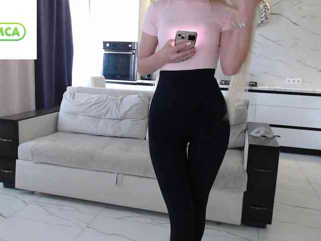 Elsa77 webcam
