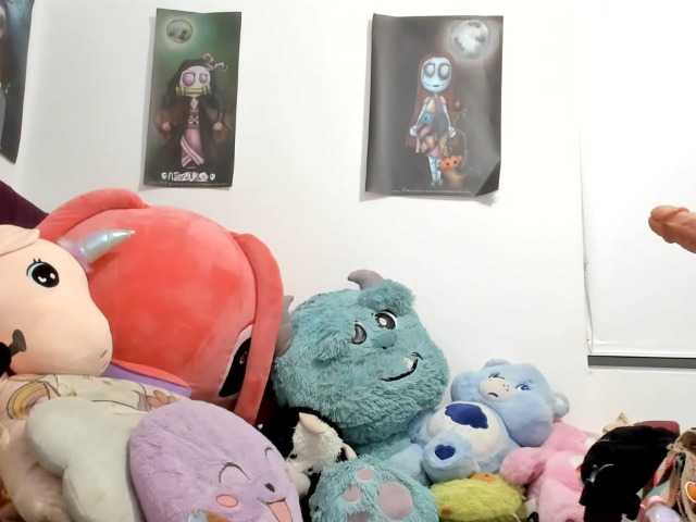 cherry2910 live cam on BongaCams