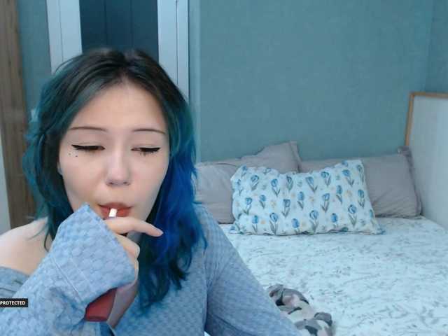 Hugo-Min live cam on BongaCams