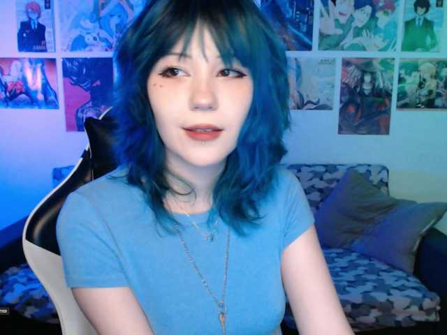 le modèle Hugo-Min est en webcam porno dans un show sur le site bongacams, il possède les tags suivants: Asian,Brunette,Shaved