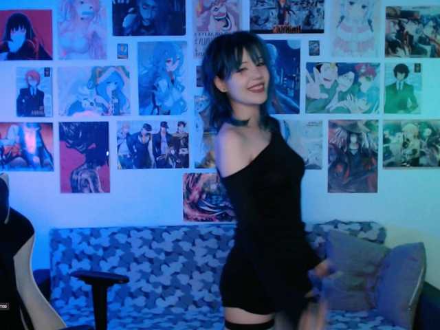 Hugo-Min live cam on BongaCams