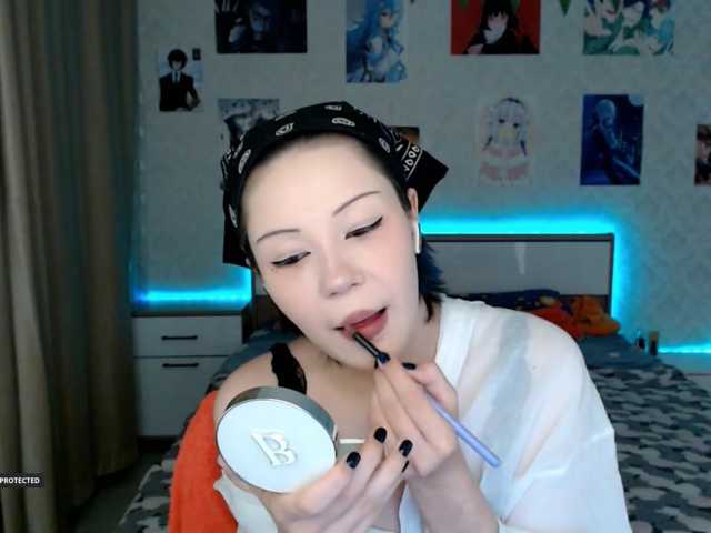 Hugo-Min live cam on BongaCams