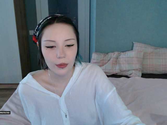 Hugo-Min live cam on BongaCams