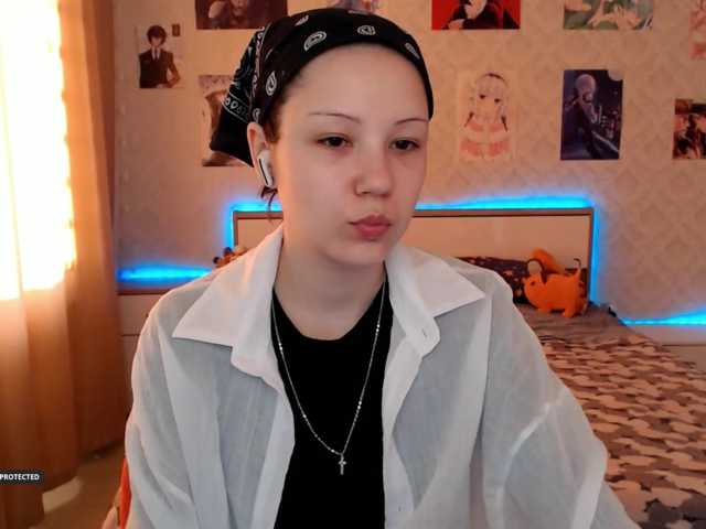 Hugo-Min live cam on BongaCams