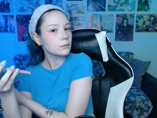 Hugo-Min live cam on BongaCams