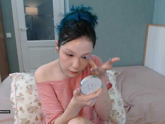 Hugo-Min live webcam show