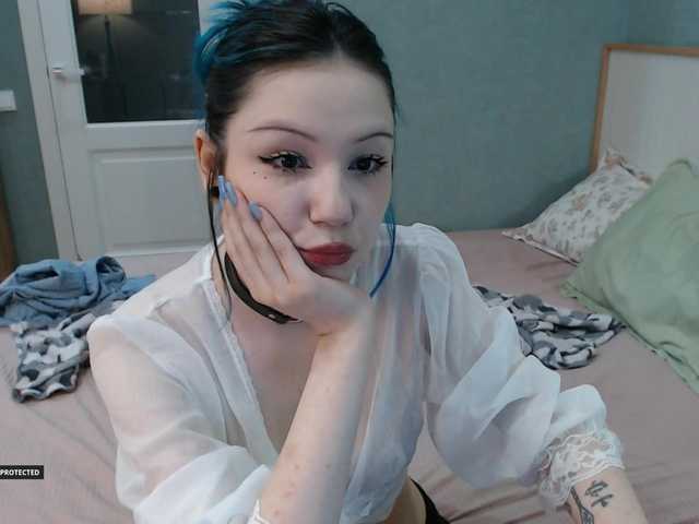 Hugo-Min live cam on BongaCams
