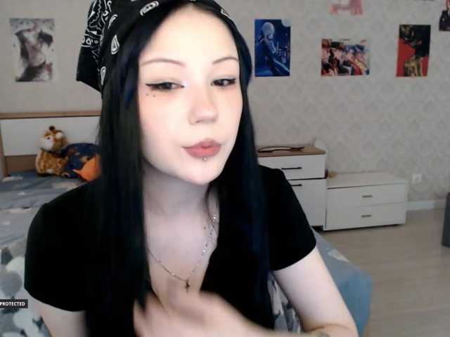 Hugo-Min live cam on BongaCams