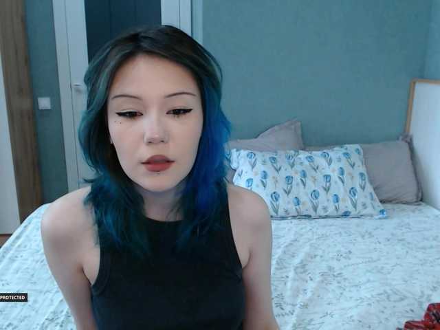 Hugo-Min live cam on BongaCams