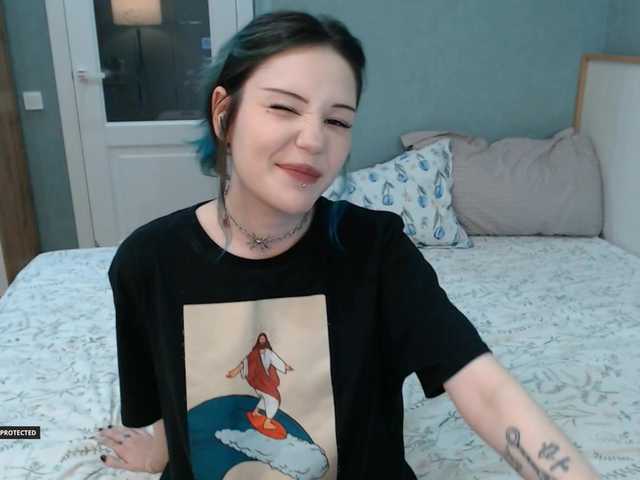 Hugo-Min live cam on BongaCams