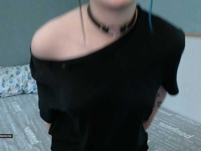 Hugo-Min live cam on BongaCams