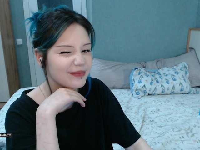 Hugo-Min live cam on BongaCams
