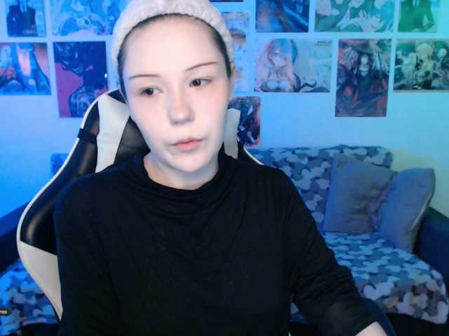 Hugo-Min live cam on BongaCams