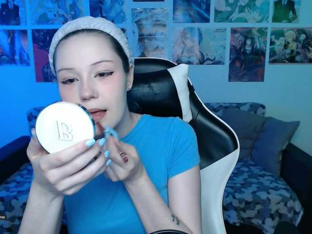 Hugo-Min live cam on BongaCams