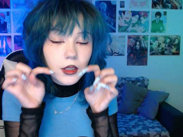 Hugo-Min live cam on BongaCams