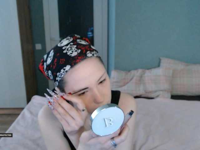 Hugo-Min live cam on BongaCams
