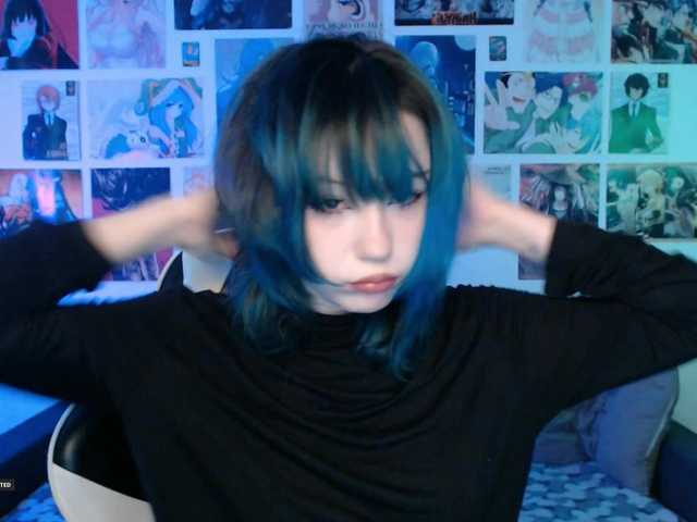 Hugo-Min live cam on BongaCams