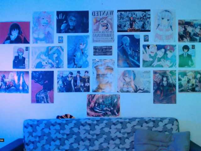 Hugo-Min live cam on BongaCams