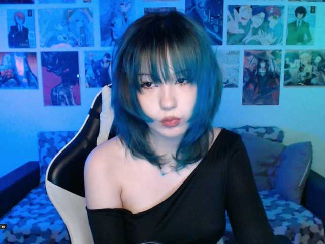 Hugo-Min live cam on BongaCams