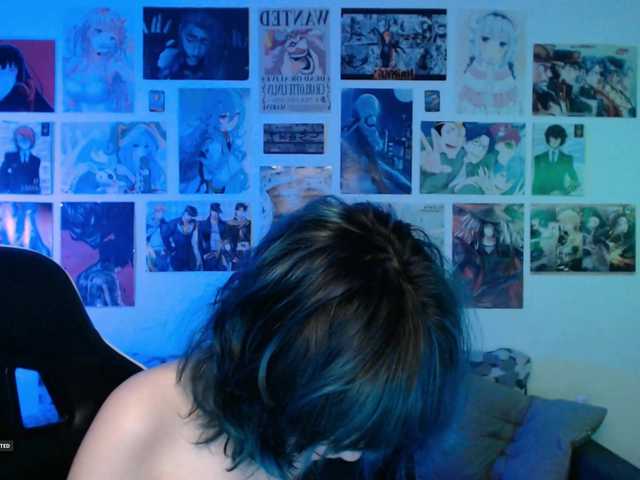 Hugo-Min live cam on BongaCams