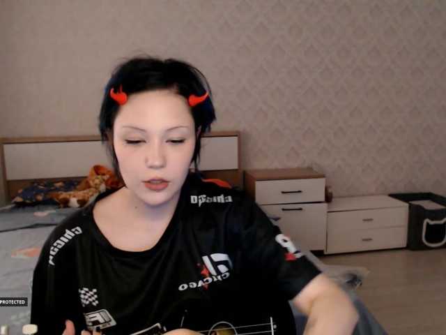 Hugo-Min live cam on BongaCams