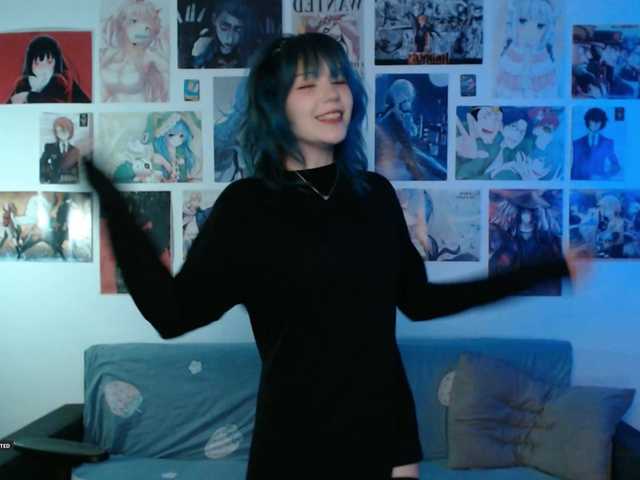 Hugo-Min live cam on BongaCams