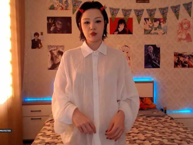 Hugo-Min live cam on BongaCams