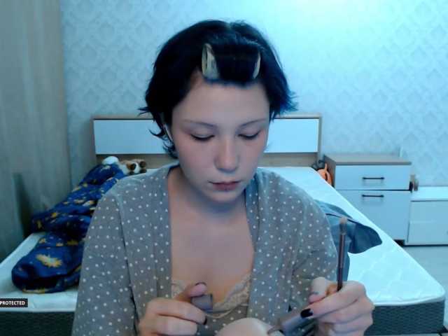Hugo-Min live cam on BongaCams