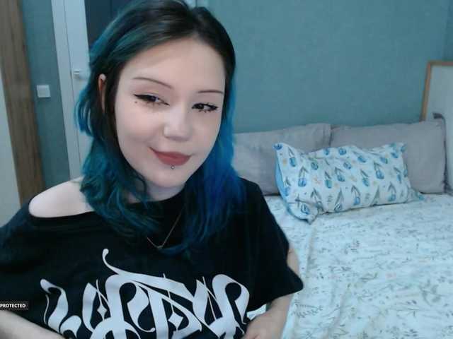 Hugo-Min live cam on BongaCams