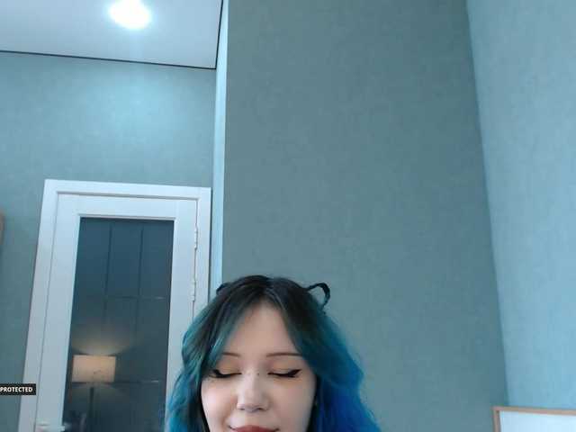 Hugo-Min live webcam show