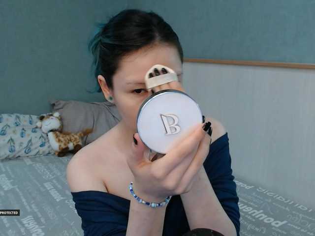 Hugo-Min live cam on BongaCams