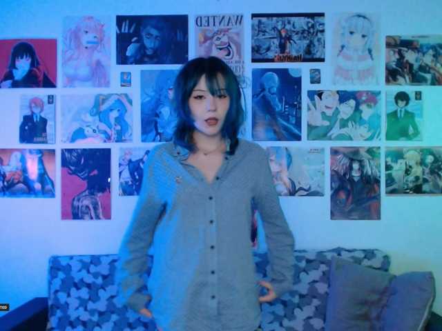 Hugo-Min live cam on BongaCams