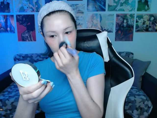 Hugo-Min live cam on BongaCams