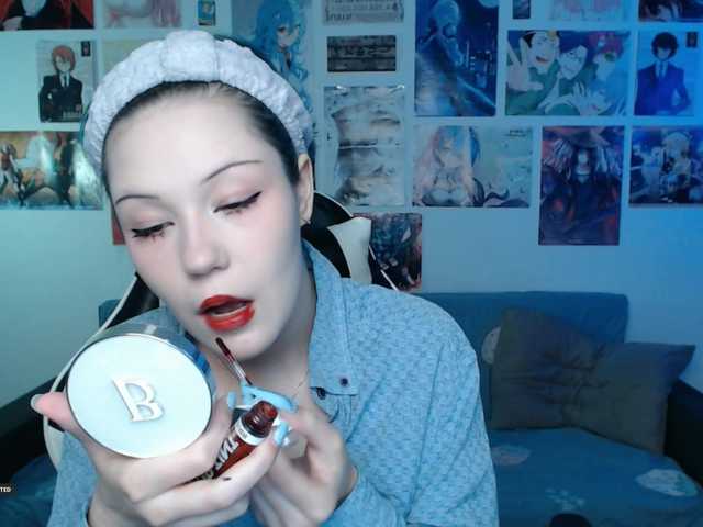 Hugo-Min live cam on BongaCams