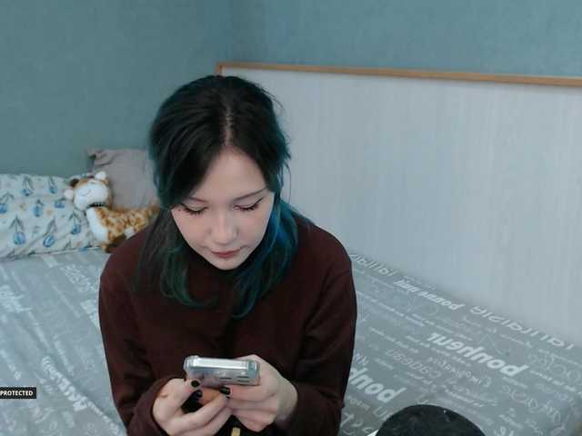 Hugo-Min live cam on BongaCams