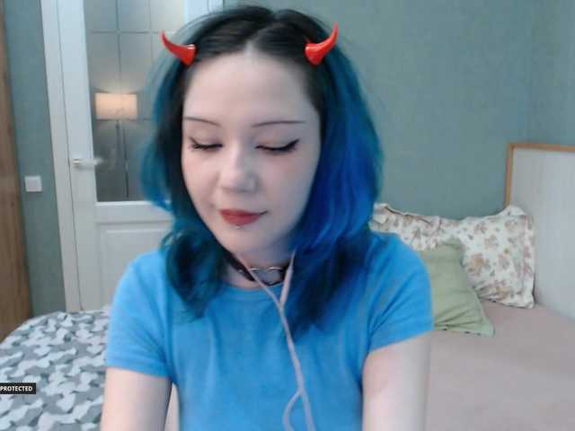 Hugo-Min live cam on BongaCams