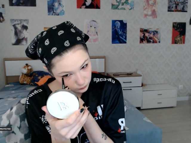 Hugo-Min live cam on BongaCams
