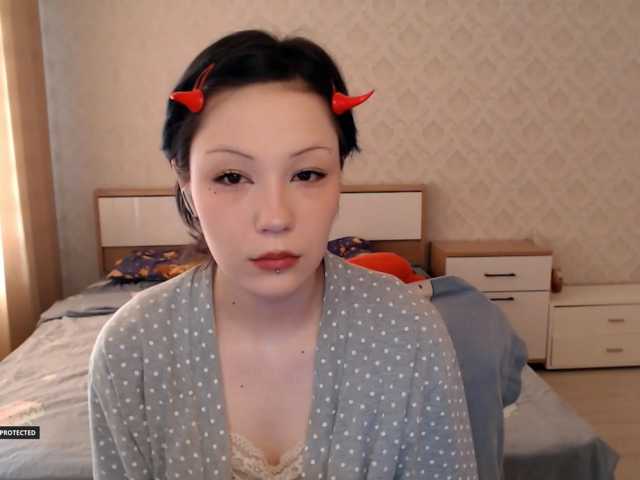 Hugo-Min live cam on BongaCams